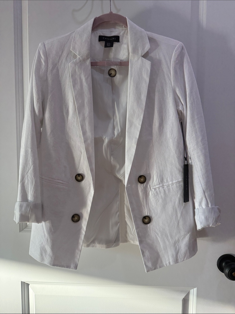 Tahari White Double-Breasted Linen-Blend Blazer with Brass Buttons